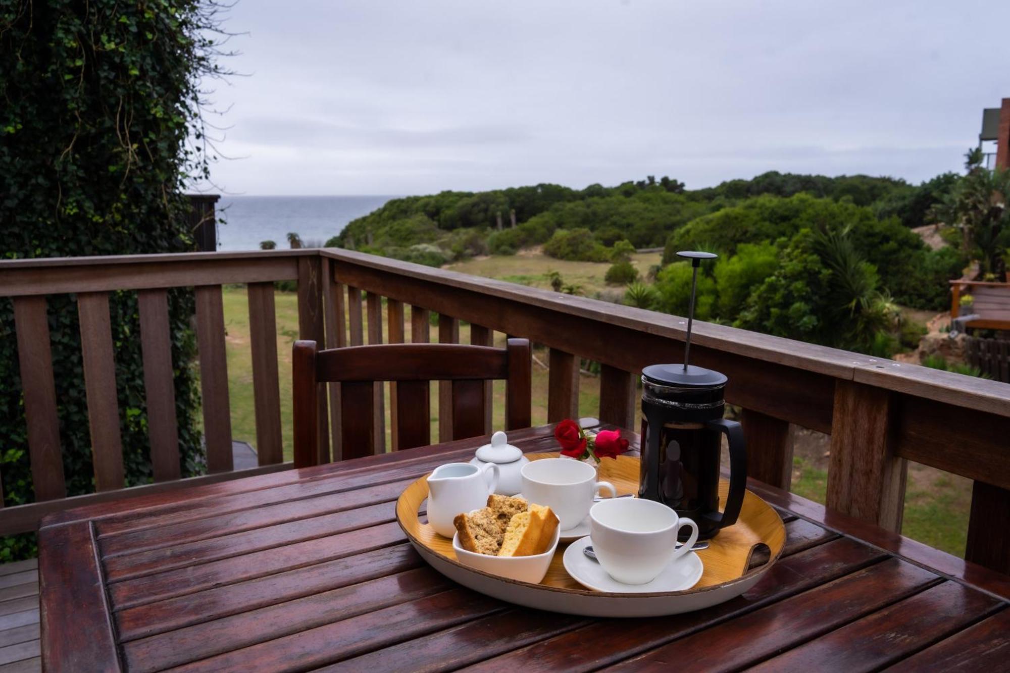 Supertubes Guesthouse Jeffreys Bay Exteriör bild